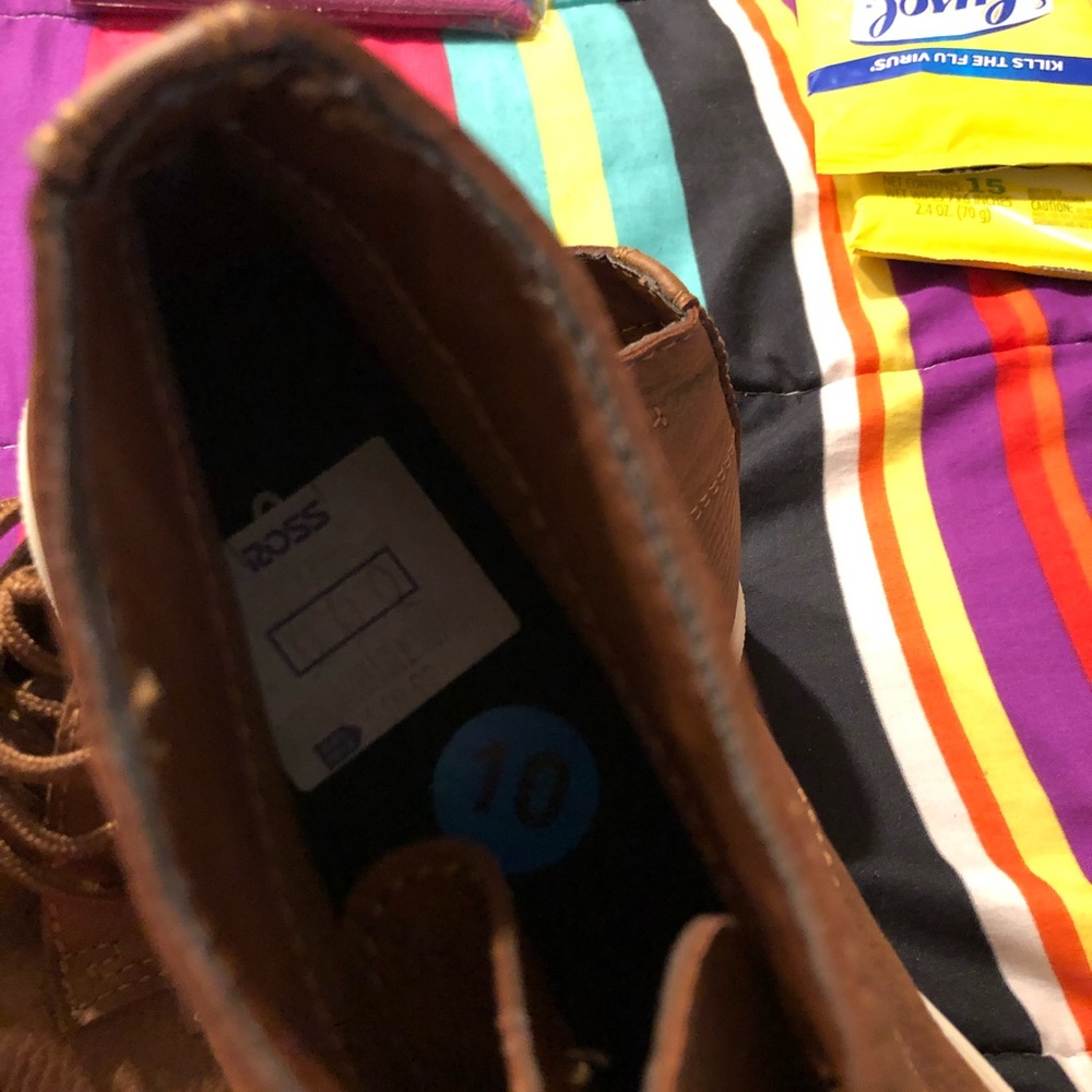 New bass men shoe